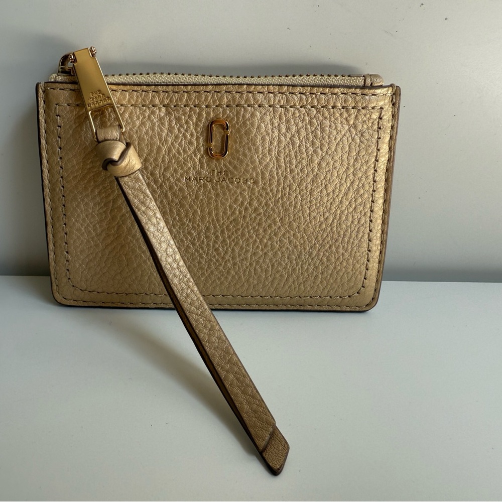 Marc Jacobs Metallic Gold Card Holder Purse